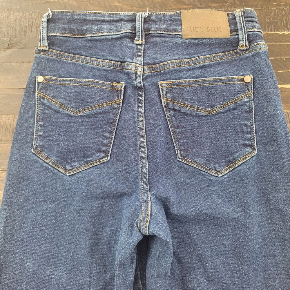 Judy Blue Women’s Size 1 Straight Leg Denim Jeans High Rise Stretch Blue Jeans